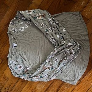 Love Fire, Sage Green/ Floral Top, XS